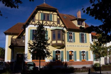 Kaiserliches Postamt - Stilvolles Dachgeschoss-Appartement für  4 Personen, Wlan & Hund erlaubt