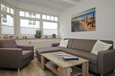 Villa Hanse - Ferienwohnung 302 Villa Hanse Kühlungsborn Ost – 3 Zimmer, 2 Balkone, strandnah