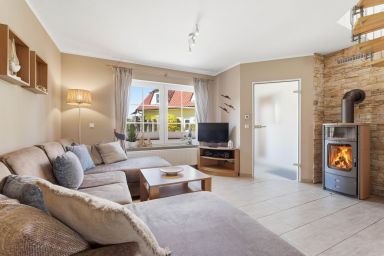 Am Deich - Modernes Ferienhaus mit Terrasse und Garten in Strandnähe in Zingst