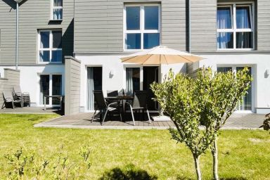 Haus Nr. 15, Ferienhaus Fischerhus - Modernes Ferienhaus, Sauna, Süd-Terrasse, Loggia mit Meerblick, Haustiere