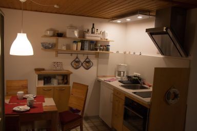 Ferienwohnung Küssner - Appartement/Fewo 2, Dusche, WC, Wohn-/Schlafraum