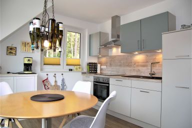 Ferienwohnung Hubertus mit 2 Schlafzimmern und Balkon - Hubertus