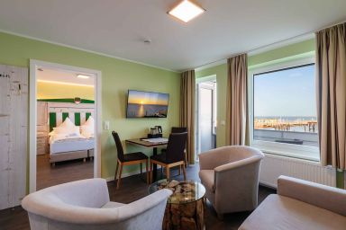 Insulaner Ferienwohnungen - Wohnung zur Seeseite mit 2 Balkonen