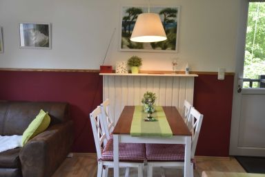 Ferienwohnung OG im roten Haus am Ostsee Radweg OVS 103 - 2-Raum-Ferienwohnung (2 Pers.) im OG