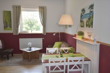 Ferienwohnung OG im roten Haus am Ostsee Radweg OVS 103 - 2-Raum-Ferienwohnung (2 Pers.) im OG
