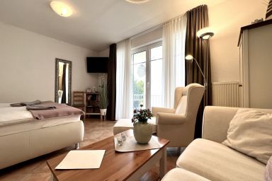 Ferienwohnung Sonnenblume - Sonnenblume: 38m², 1-Raum, 2 Pers., Balkon, WLAN