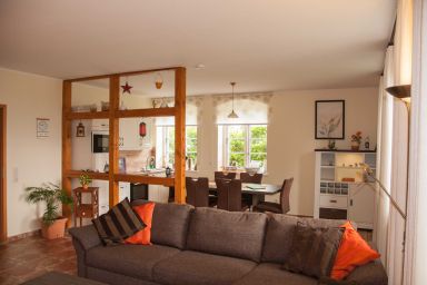 Ferienwohnungen im Landhaus am Deich mit großem Garten - Nr. 1 Ferienwohnung mit Kamin