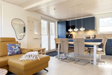 F: Haus Düne mit Sauna - 200m Strandentfernung - Doppelhaushälfte Nr. 1 mit Terrasse & Sauna