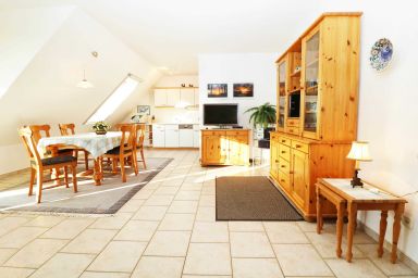 Ferienwohnung Peeneblick 5 - Ferienwohnung Peeneblick 5-2 SZ bis max. 6 Pers. und 1 Baby