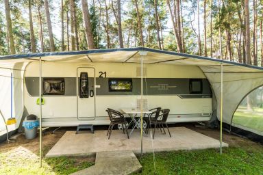 Urlaub im Wohnwagen - mitten im Wald - Wohnwagen 21