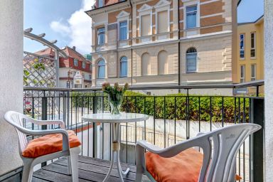 Villa Aquamarina, 1. REIHE, tw. SEEBLICK, LIFT, P/TG - Villa Aquamarina Whg. 9, SÜDBALKON, FAHRSTUHL