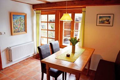 Ferienwohnung Karow mit Balkon und Terrasse - Ferienwohnung Chagall mit Balkon und Terrasse