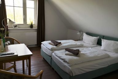 Gästehaus & Strandhalle - Doppelzimmer 10