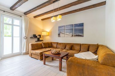 NEU: Ferienhaus mit Kamin, 2 Bäder, 2 SZ - am Wasser - Komfort Appartement - Jasmund
