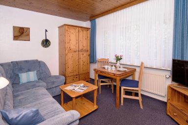 Gästehaus M. Cornelsen - 2-Zimmerwohnung Nr. 1 (EG) Am Seedeich 15a