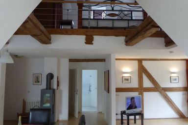 Gut Rattelvitz Galerie D, hochwertig, Sauna, Kamin, eTankstelle, Spielscheune, 15.000qm Parkland