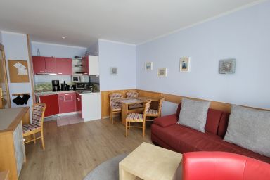 Hühnergott Wohnung 13