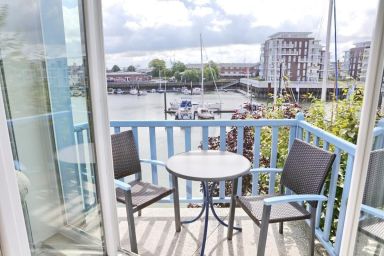 Marina Schleusenpriel - Ferienwohnung 3 Zimmer Hafenblick