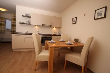 Yachthafenresidenz - Wohnung 9306 / 890