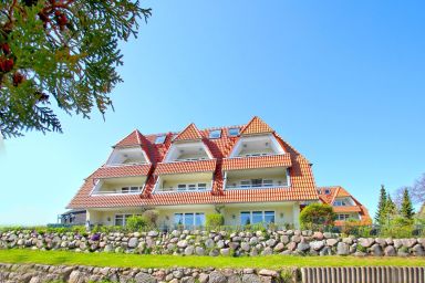 Hafenhäuser Breege - hafennahe Ferienwohnung mit Terrasse und Meerblick - Hafenhäuser Breege FeWo 13