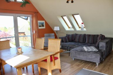 Ferienwohnung Seepferdchen - Familienfreundliche, große Dachgeschosswohnung in Zentrumsnähe!