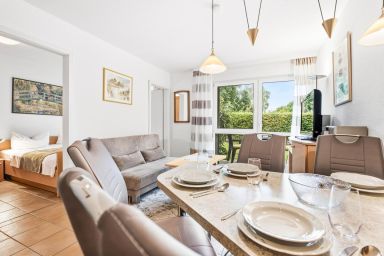 Residenz am Strand - Komfortable Ferienwohnung in erster Reihe am Strand von Zingst mit Terrasse
