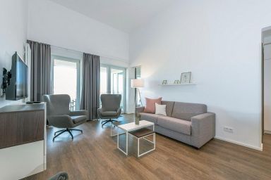 Apartmentvilla Anna See - Top Apartment in Strandnähe mit toller Loggia, zwei Bädern und Sauna im Haus!