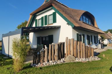 Ferienhaus Veronika an der Üselitzer Wiek - Ferienhaus Veronika – Familienurlaub mit Whirlpool und Sauna auf Rügen
