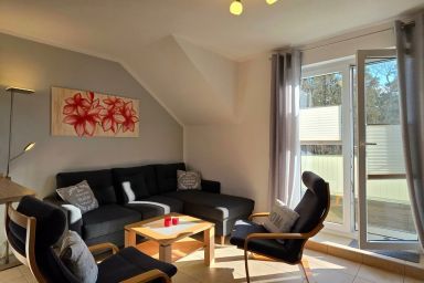 Ferienwohnung S50 - große, komfortable 3 Zi.-Fewo für 4 Pers., nur 700 m bis zum Strand, mit WLAN