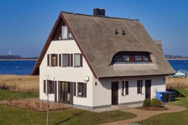 Haus Kranich - idyllisches Ferienhaus mit eigener Sauna, Kamin und Terrasse - Haus Kranich