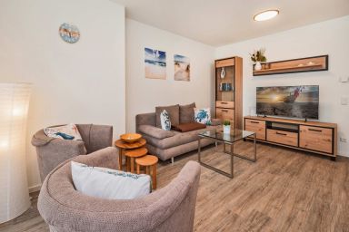 Ferienwohnung Klippenblick mit Sauna, Kinderspielbereich und Fitnessraum - Moderne Ferienwohnung am Stettiner Haff mit Sauna & Blick ins Grüne