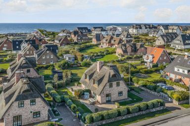 Sylt-Hues - Lifestyle unter Reet, Strand & Meer um die Ecke. Ihr optimales Urlaubs-Domizil