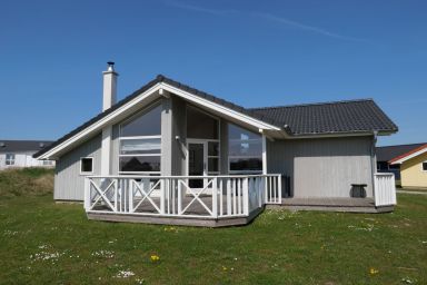 Holiday Vital Resort - 79m² Ferienhaus für 8 Personen und Hund mit Sauna und Kaminofen