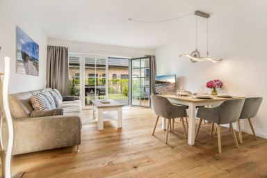 Sylter Windrose - Strandnahes Wohnen für 5 Personen im Neubau mit Terrasse und eigener Sauna