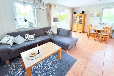 Ferienwohnung Guder - top für Familien ohne Auto - Große Ferienwohung, mit Terrasse in Binz, Hund ist willkommen