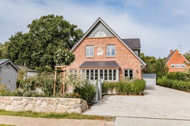 The Walrus - Ferienhaus The Walrus mit Sauna und Garten nahe Südstrand von Wyk auf Föhr
