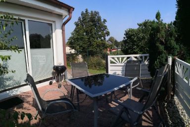 Modern ausgestattetes Ferienhaus mit Terrasse