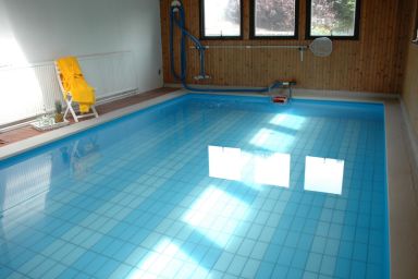 mit Indoorpool, Garten und Partyraum - mit Indoorpool, Garten und Partyraum .1