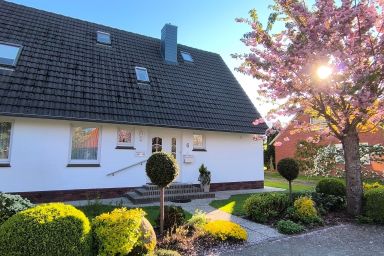 in Marienhafe - in Marienhafe .1