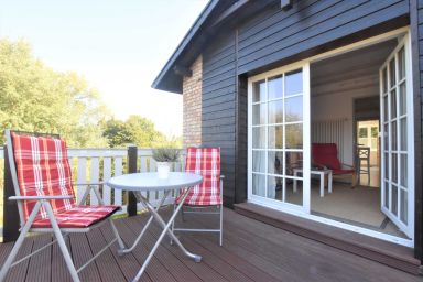 Ferienwohnung mit Meerblick, Balkon und Kamin OFC 06 - Nr. 3 Ferienwohnung mit Meerblick, Balkon und Kamin