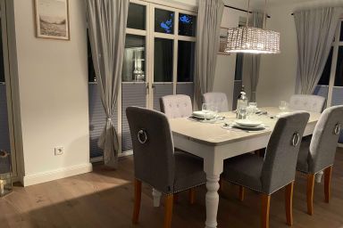 Ferienhaus Tage am Meer, 3 SZ, 3 Bäder, mit Dachterrasse - Ferienhaus mit 3 SZ