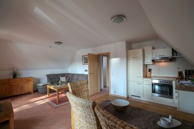 Usedom Suites 27, Strand 100 m - Suite Valery mit Balkon 27 o (SA)