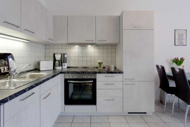 Ferienwohnungen Wiesenblick - Ferienwohnung Thimo im EG mit großer Terrasse