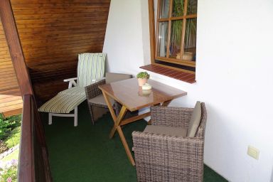 Land FeWo am Teich- Reet gedeckt/Ostseenah /bei Binz - Ferienwohnung
