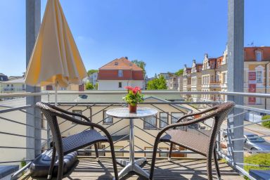 Villa Germania,1. Reihe, STRANDKORB, einige Whgn. SEEBLICK - Villa Germania I. OG 4, STRANDKORB inkl., SÜDBALKON