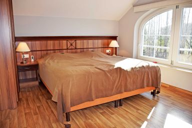 Gutshaus-Appartem. mit Kamin, Außenpool und tlw. Sauna***** - Ferienappartement Morgentau mit Sauna und Balkon