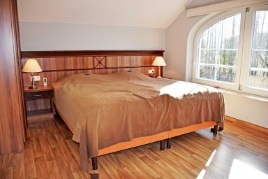 Gutshaus-Appartements mit Kamin, Sauna und Außenpool ***** - Ferienappartement Morgentau mit Sauna und Balkon