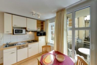 Villa Aquamarina, 1. REIHE, tw. SEEBLICK, LIFT, P/TG - Villa Aquamarina Whg. 10, SÜDBALKON, FAHRSTUHL Villa Aquamarina, 1. REIHE, tw. SEEBLICK, LIFT, P/TG - Villa Aquamarina Whg. 10, SÜDBALKON, FAHRSTUHL