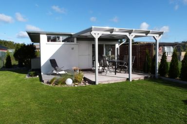 Ferienhaus FH20 - Bungalow für 4 Personen mit 2 Schlafzimmern, ca. 400 m bis zum Strand
