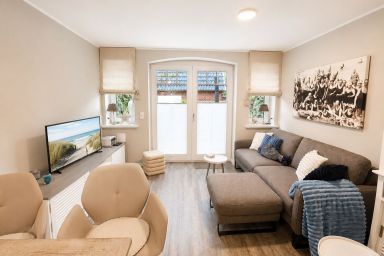 Beach House Two - Ferienhaushälfte für bis zu 2 Personen mit Terrasse in zentraler Lage.